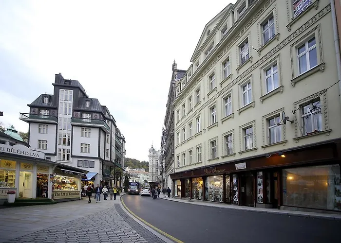 U Vridla, Ul. Trziste. Karlovy Vary